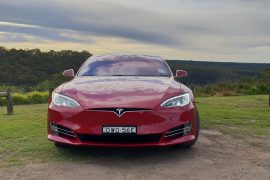 Top 10 things to know about the 2018 Tesla Model S 75D